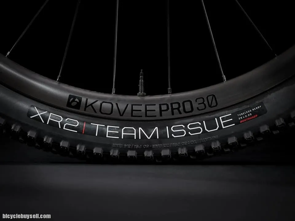 2022 TREK SUPERCALIBER 9.8 GX CARBON MTB !