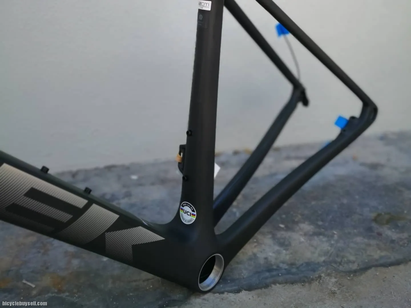 2022 TREK EMONDA SLR DISC PROJECT ONE FRAME SET !
