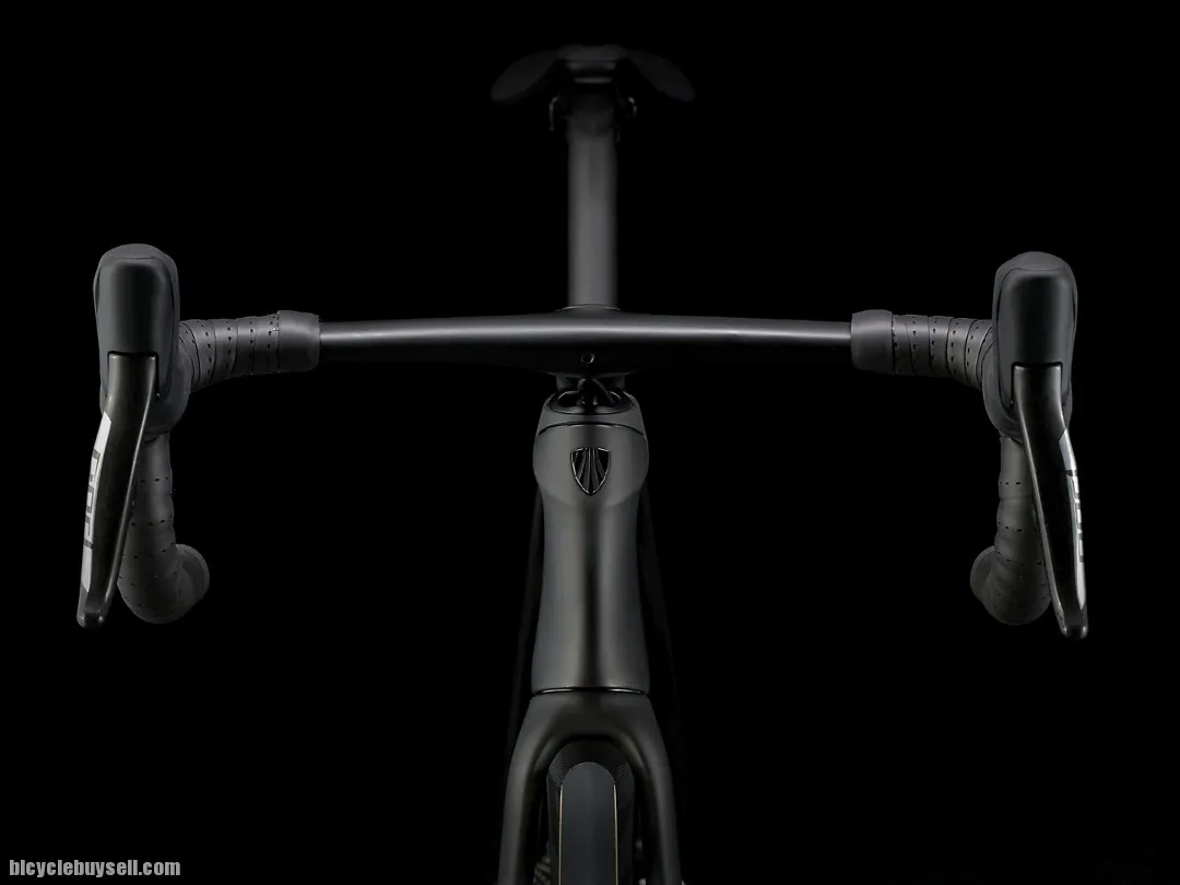 2023 TREK EMONDA SLR 9 E-TAP READY STOCK !