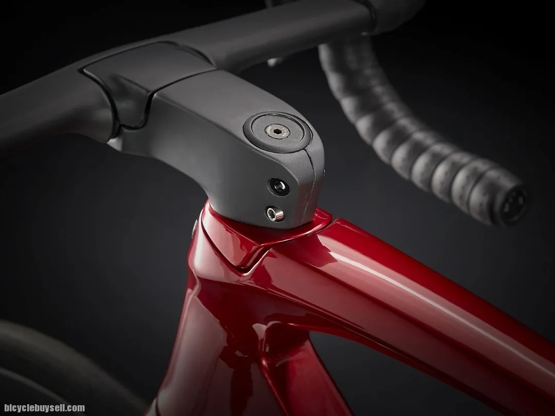 2021 TREK MADONE SLR DISC FRAME SET !