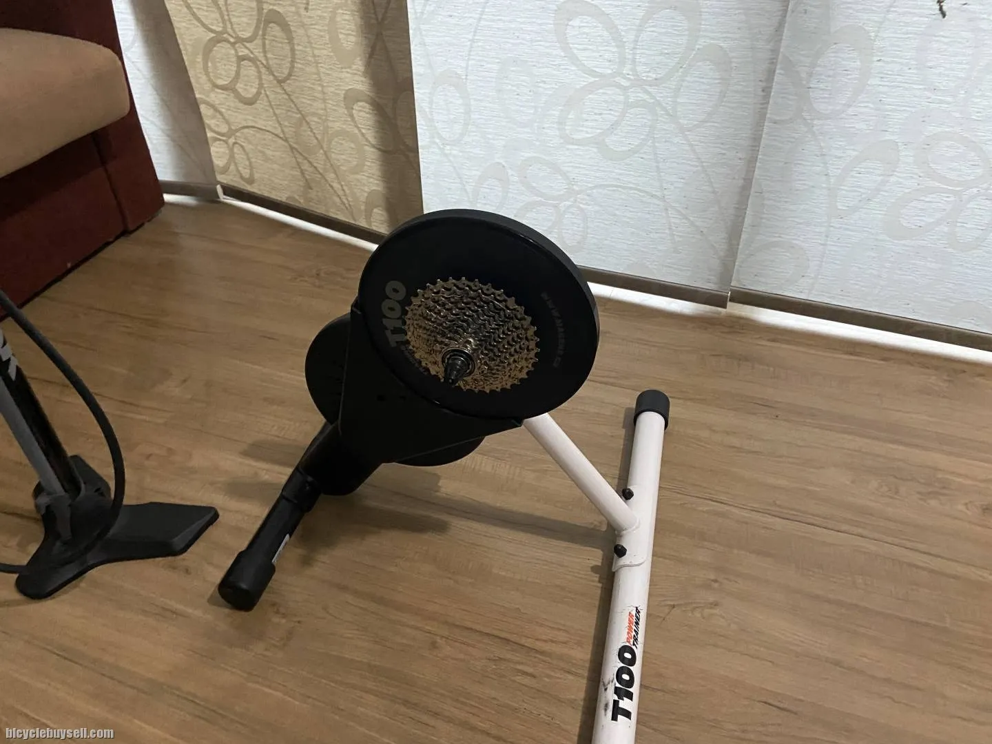 Magene T100 trainer