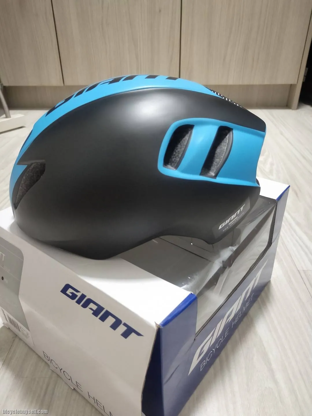 Giant GTT Cycling Helmet, Matt Blue / Black for Men - Unisex size M/L