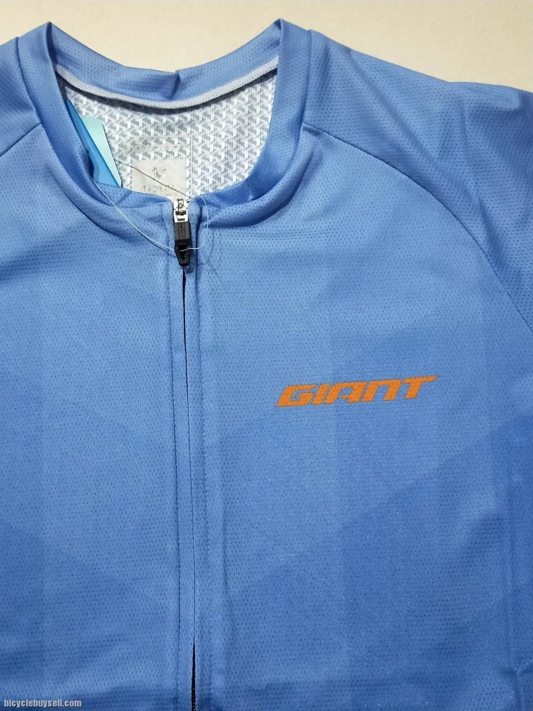 Giant Gradient Series Short Sleeves Cycling Jersey Race Cut in 3 Color options