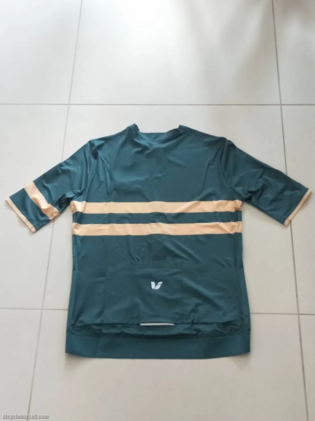LIV 2nd Element Race Cut Cycling Jersey Short Sleeves in Green-Yellow and NavyBlue-Purple Colors