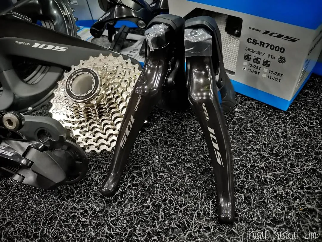 Shimano 105 R7000 Groupset