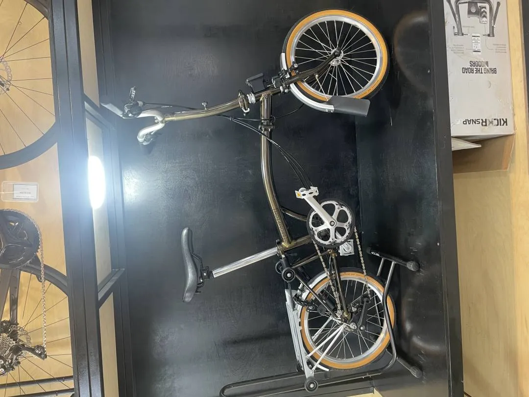 Brompton Law Lacquer M6R 2022