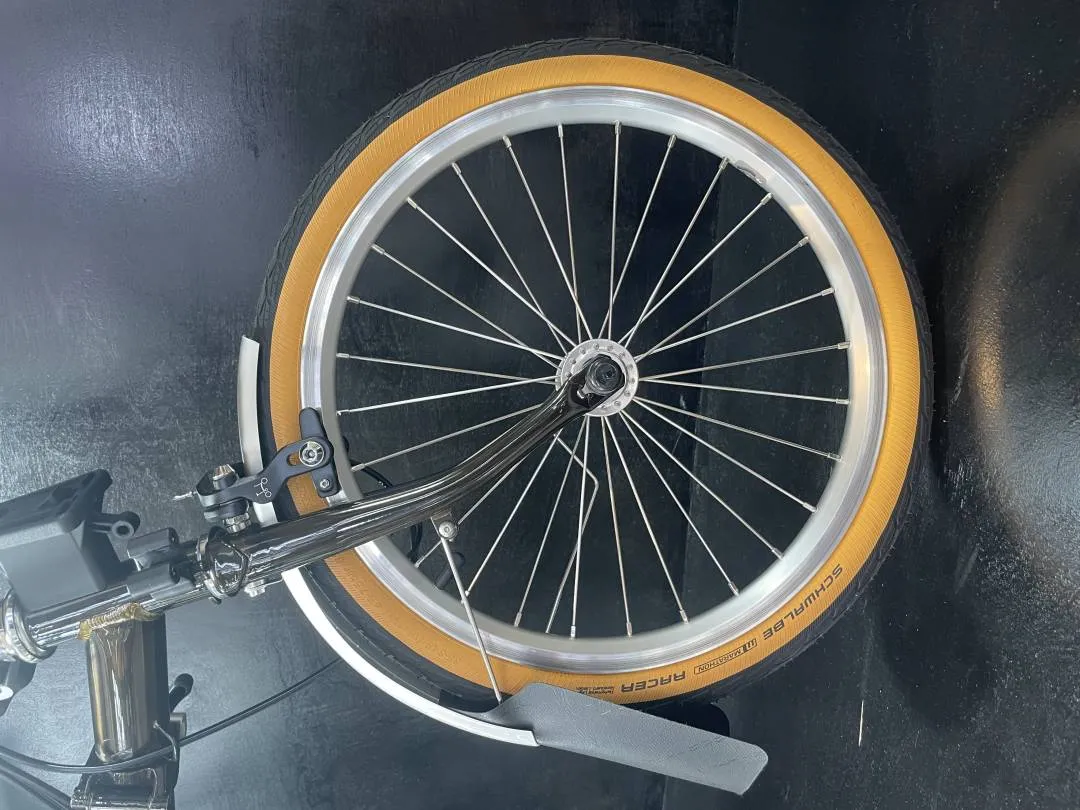 Brompton Law Lacquer M6R 2022
