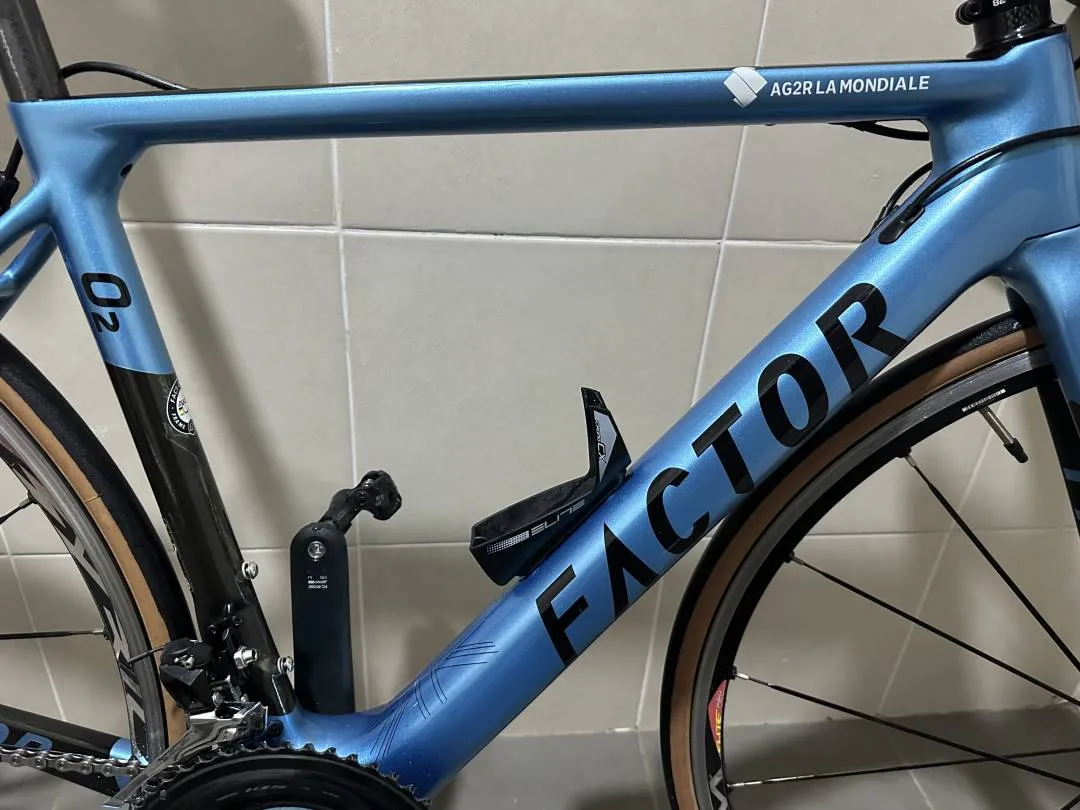 Factor O2 (Taiwan Frames) R7000 saiz 49