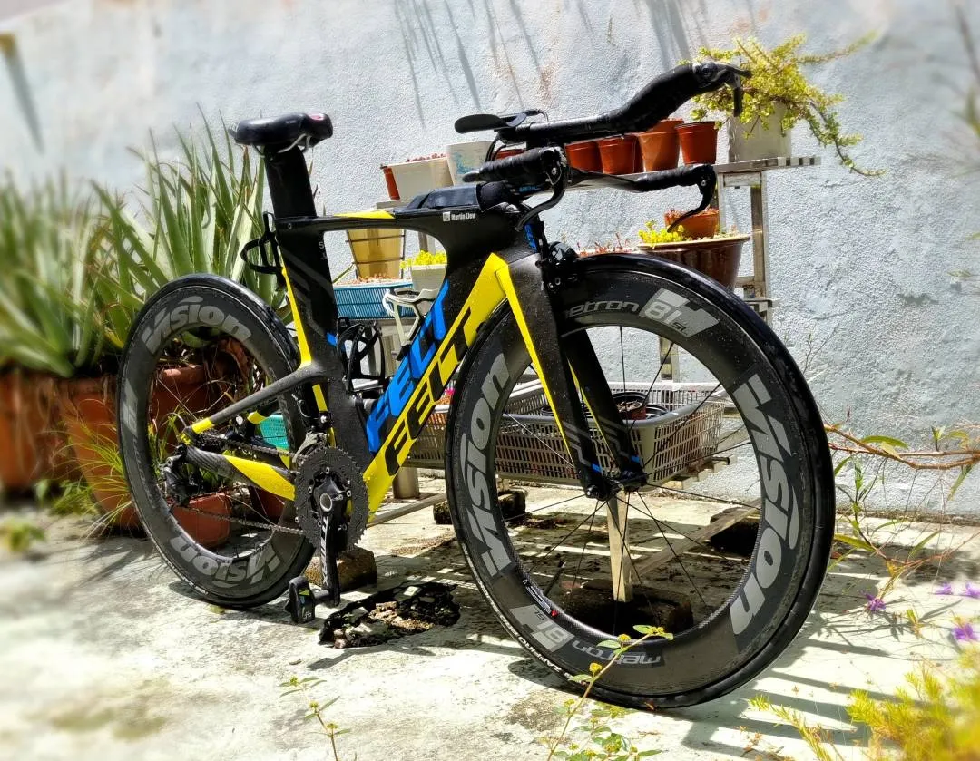 Felt IA14 Ultegra Size 51 with Vision Metron 81SL TT Triahlon bike (2016)