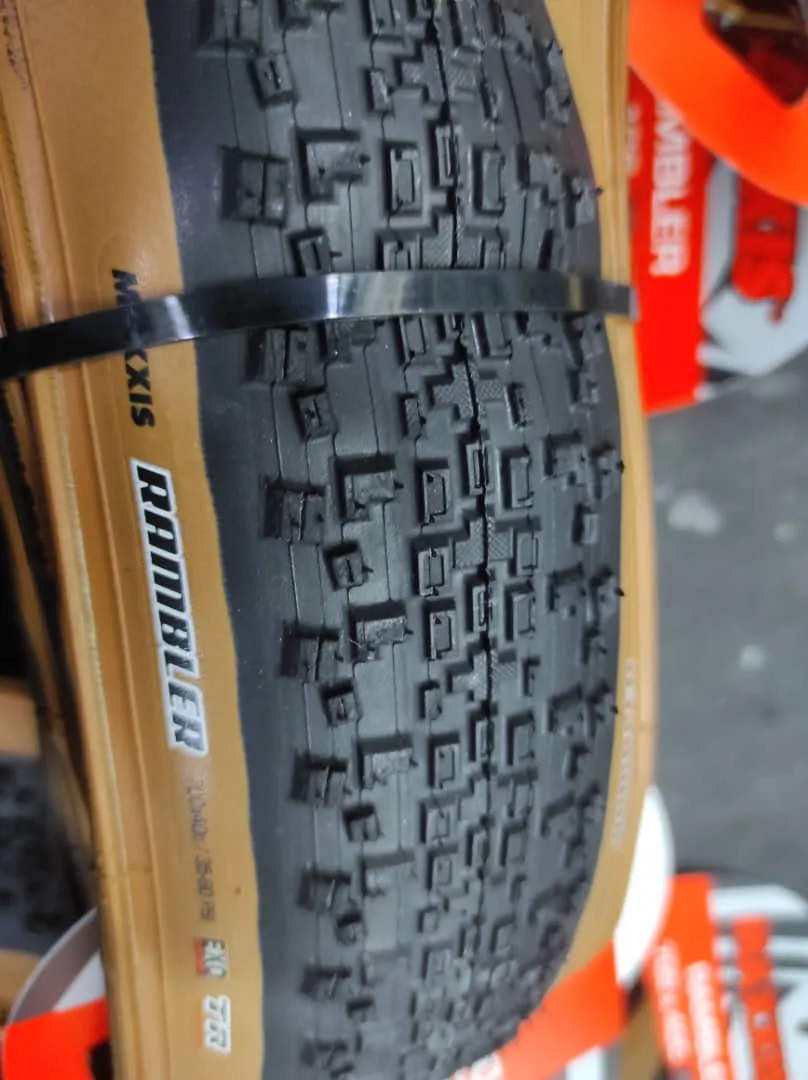 MAXXIS RAMBLER 700X40C TUBELESS READY EXO GRAVEL BIKE TIRES