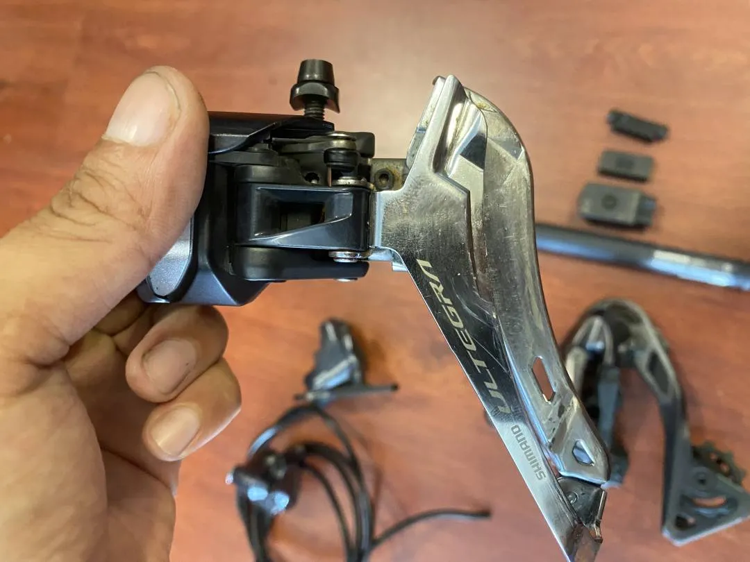 USED SHIMANO ULTEGRA R8070 Di2 DISC 11 SPEED UPGRADE KITS