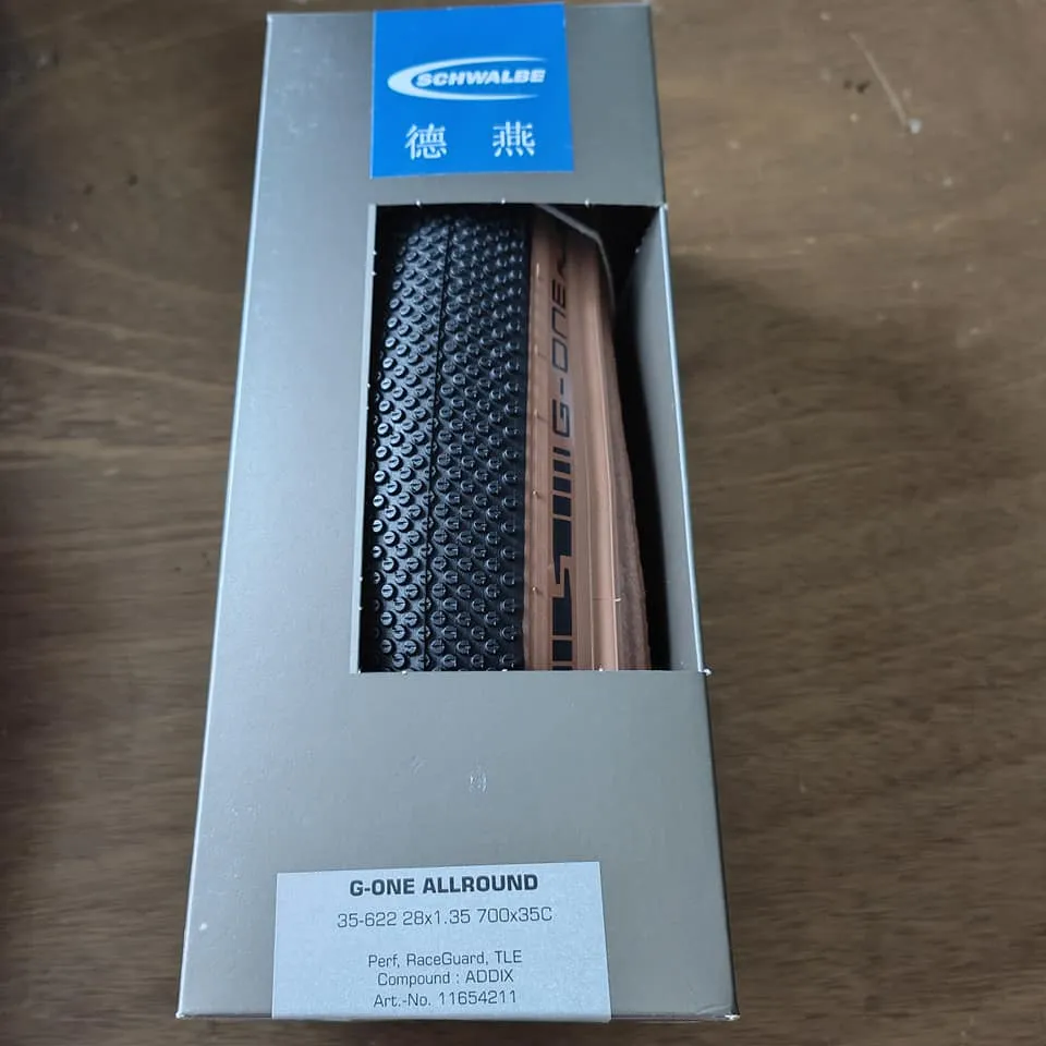 Schwalbe G-One All Rounder Gravel / Road Tan Walls Road Bike Tire 700 x 35C
