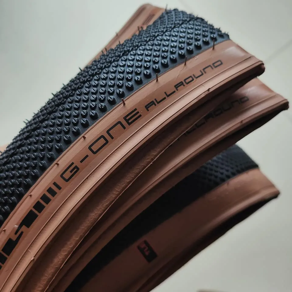 Schwalbe G-One All Rounder Gravel / Road Tan Walls Road Bike Tire 700 x 35C