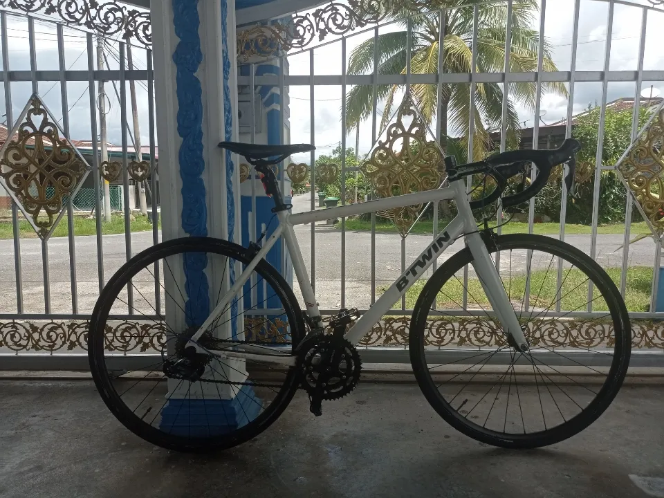 Roadbike Btwinn Triban 3