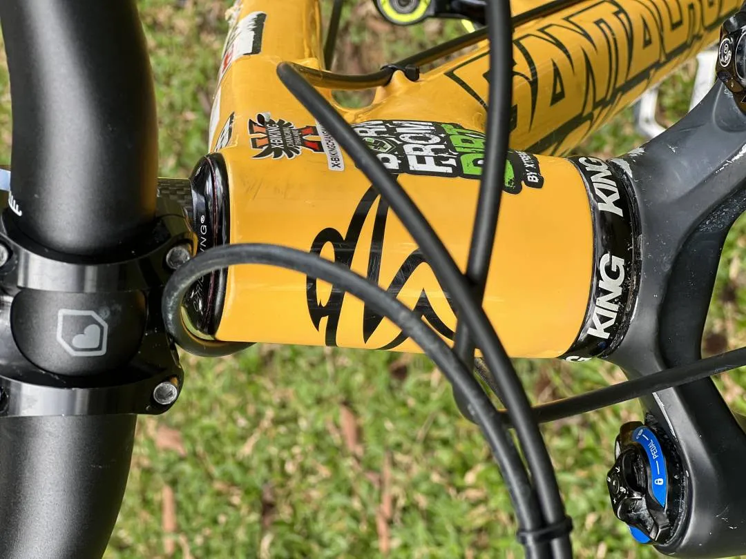 Santa Cruz Tallboy LTC Full Carbon Fibre L Size Complete Bike