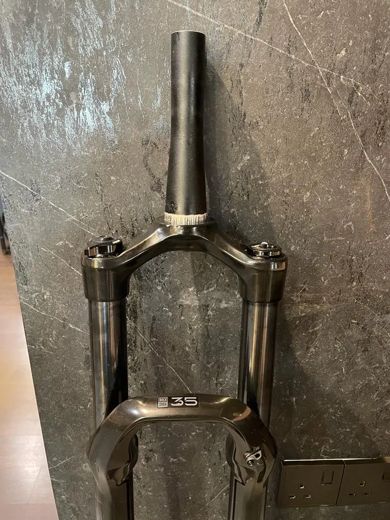 ROCKSHOX 35 GOLD RL SUSPENSION FORK -40% LESS !