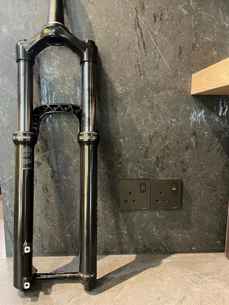 ROCKSHOX 35 GOLD RL SUSPENSION FORK -40% LESS !