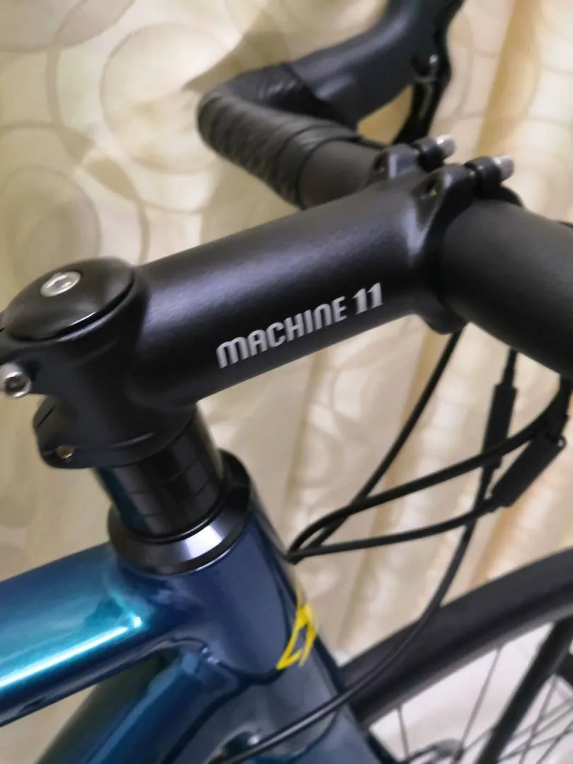 KESPOR EXHORT ROADBIKE SHIMANO 105