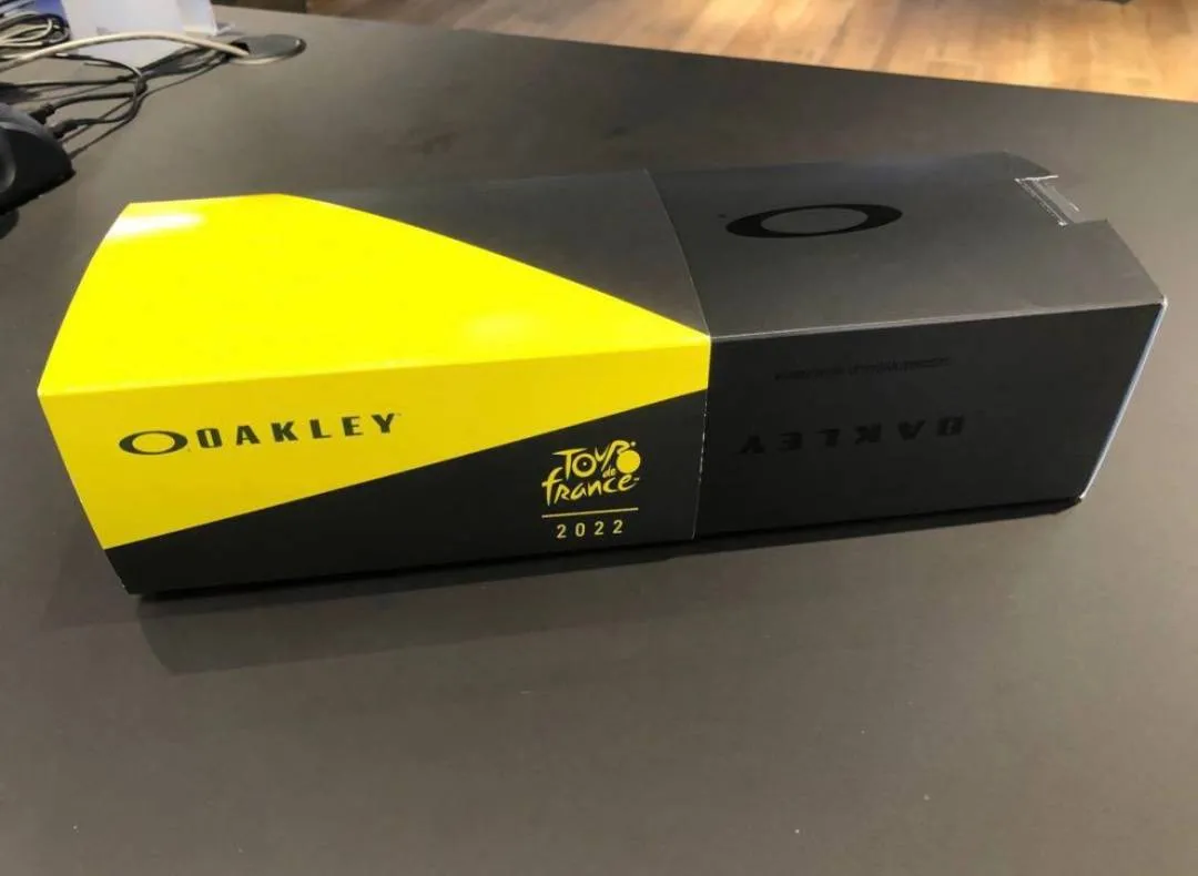 Oakley Kato X Tour de France 2022