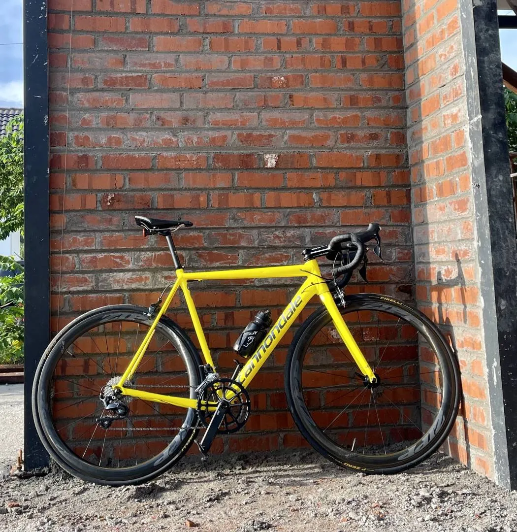 Cannondale Caad12 yellow
