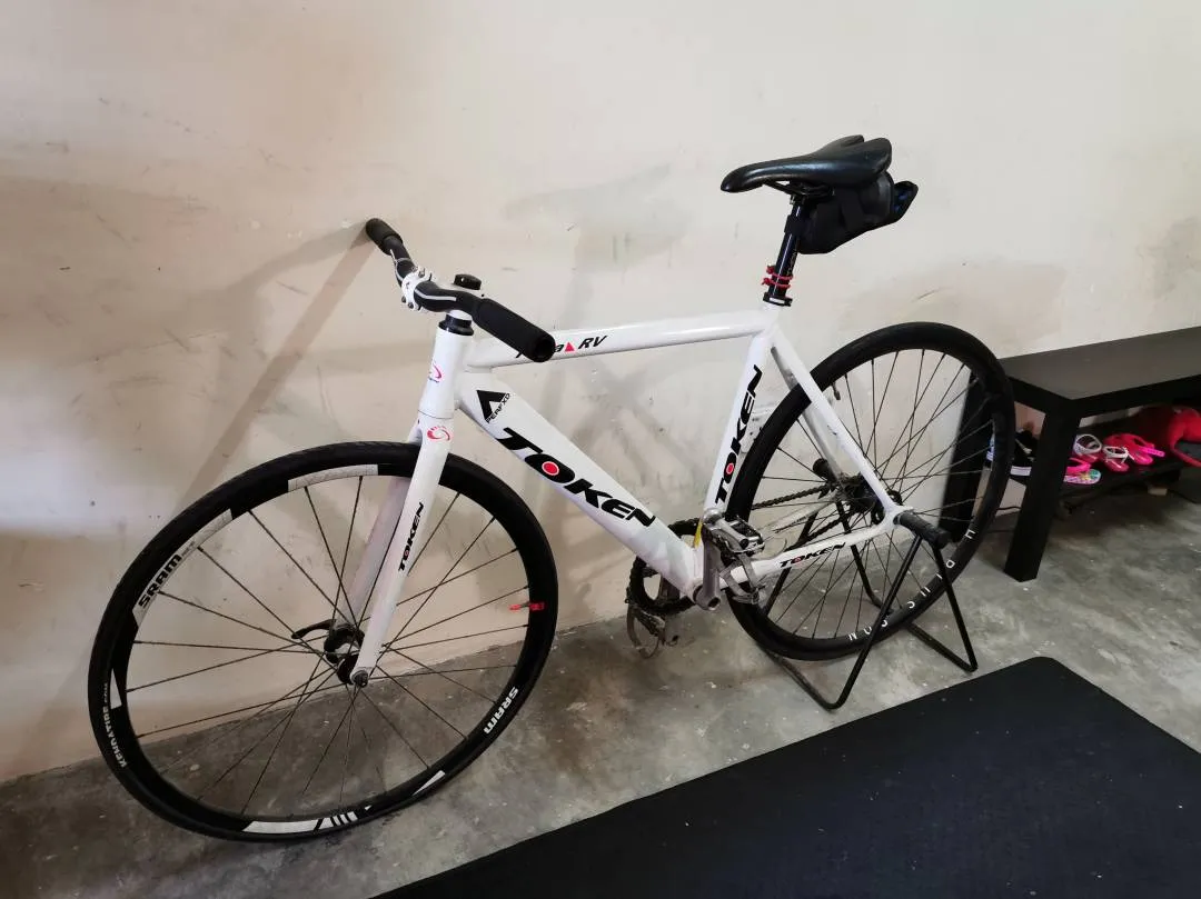 Fixed gear