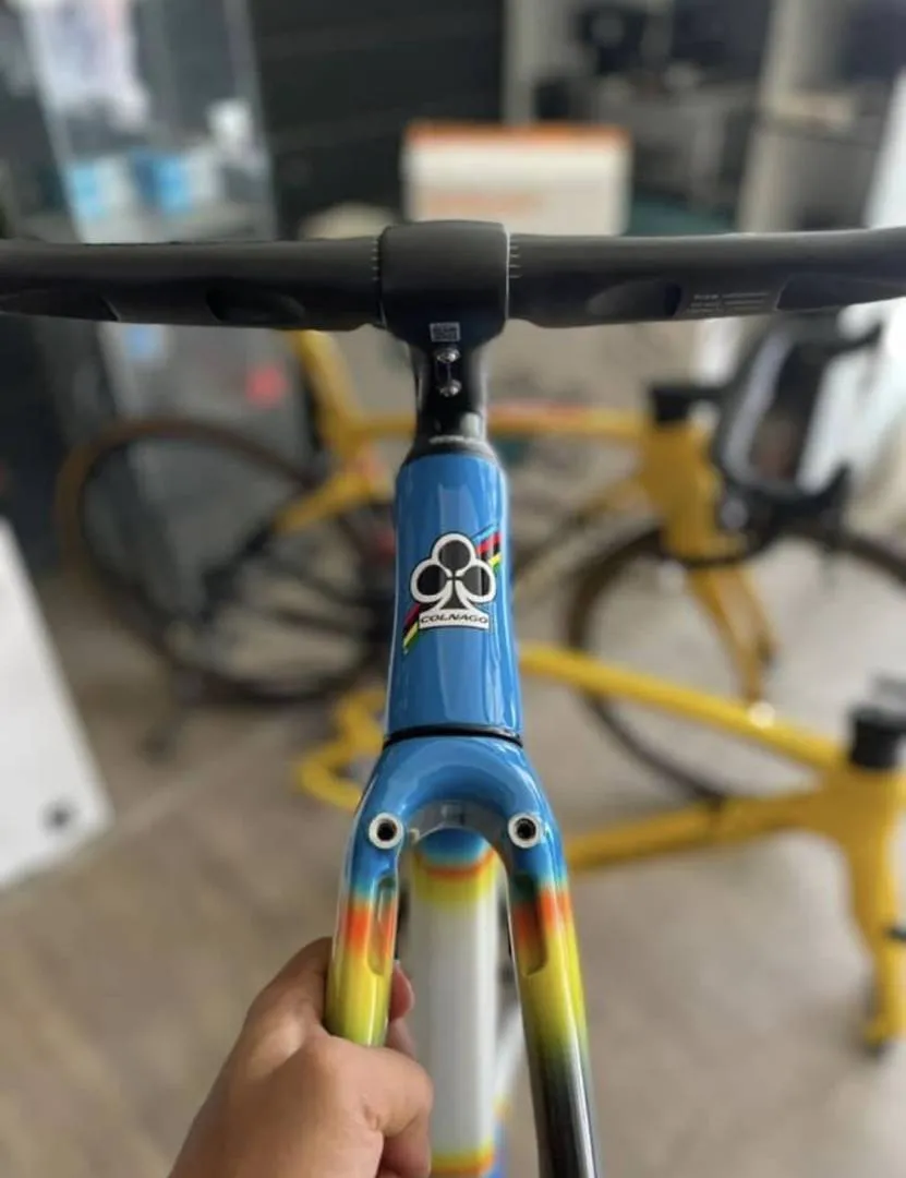 Colnago C64 Legendary Team Mapei  edition