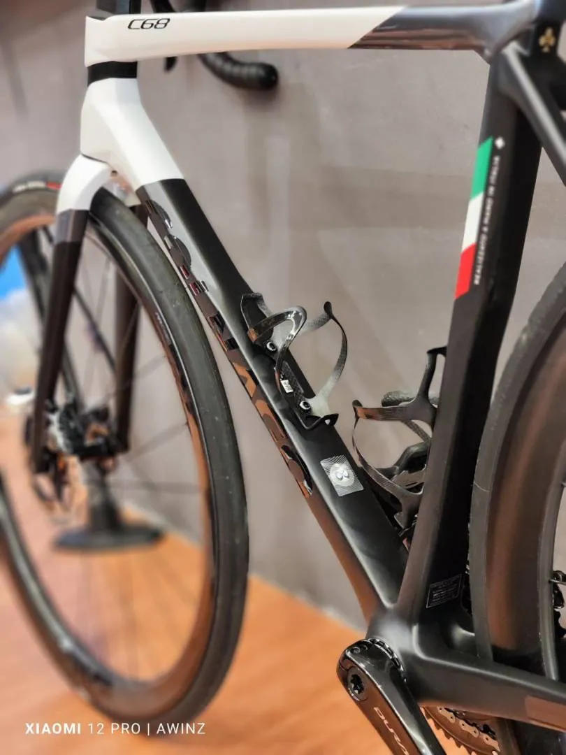 Colnago Frameset Ready Stock,Complete With Colnago Handlebar