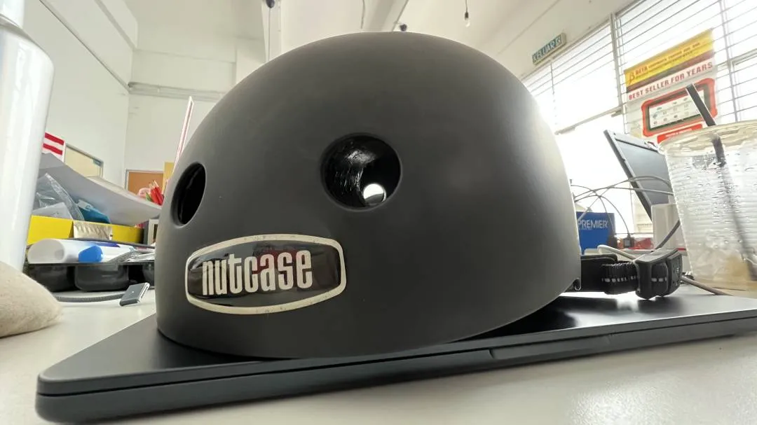 Nutcase Surplus Black Matte