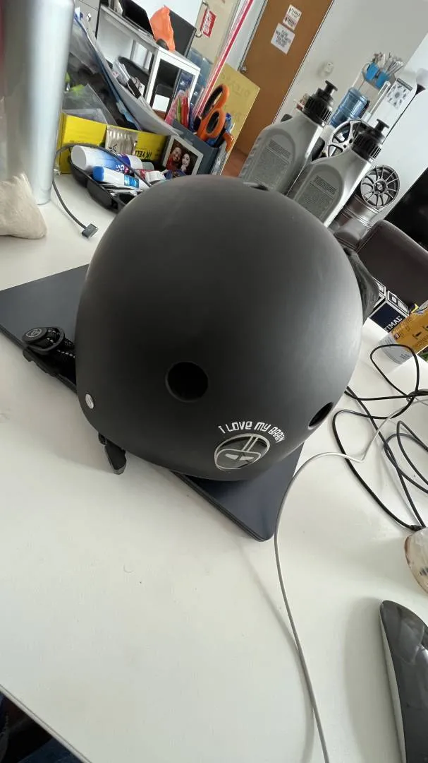 Nutcase Surplus Black Matte