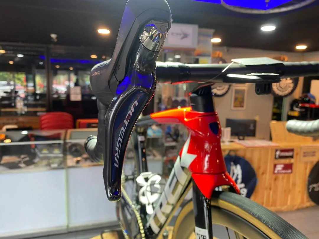 TREK EMONDA SL6 PRO Disc
