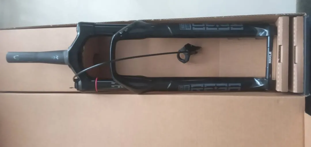 Rockshox Reba RL - OneLoc Sprint Remote