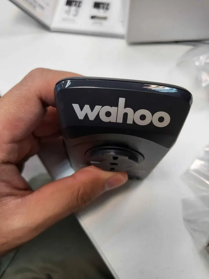 Wahoo ELEMNT Roam
