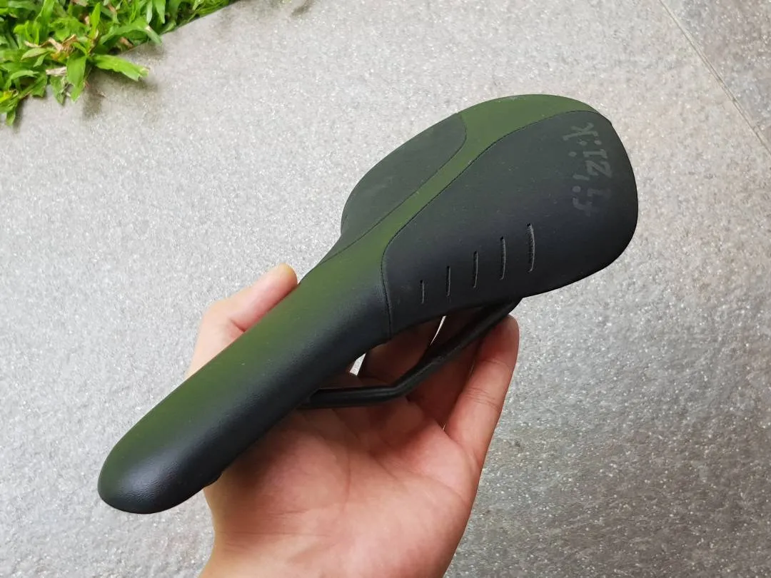 Fizik Antares R7 Saddle (Manganese Rail) (Pre-owned)