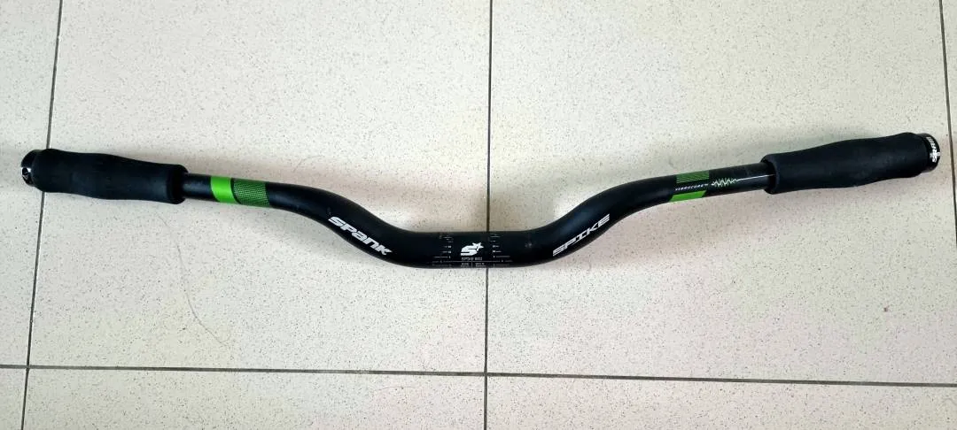 SPANK Spike 800 Vibrocore 31.8 15/30/50 Rise Handlebar (Hardly Ride)