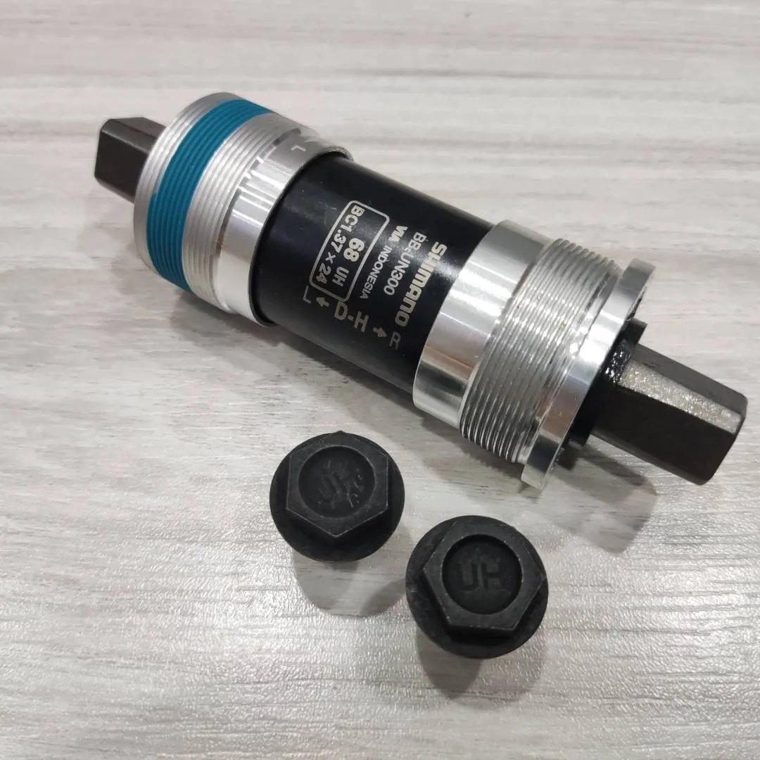 Shimano BB- UN300 BSA 68mm JIS Square Taper 115/118mm Bottom Bracket With Bolt