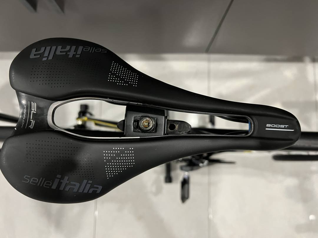 Boardman Elite AiR 9.8 Aero Rim Brake Road Bike (Size S)