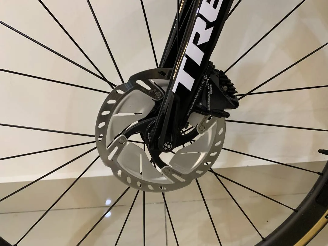 Trek Emonda SL6 Disc Pro (Black/Red) Size 47