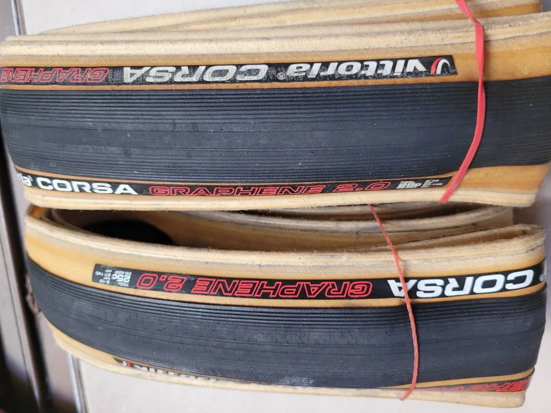 Vittoria Corsa Garphene 2.0 700 x 25 (Sold)