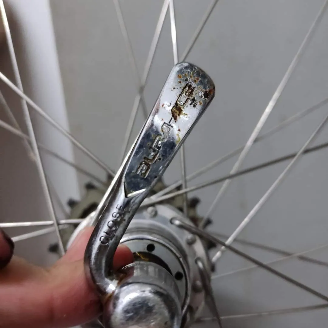 8 speed wheelset. Mavic Ambrossio Dura Ace Fir