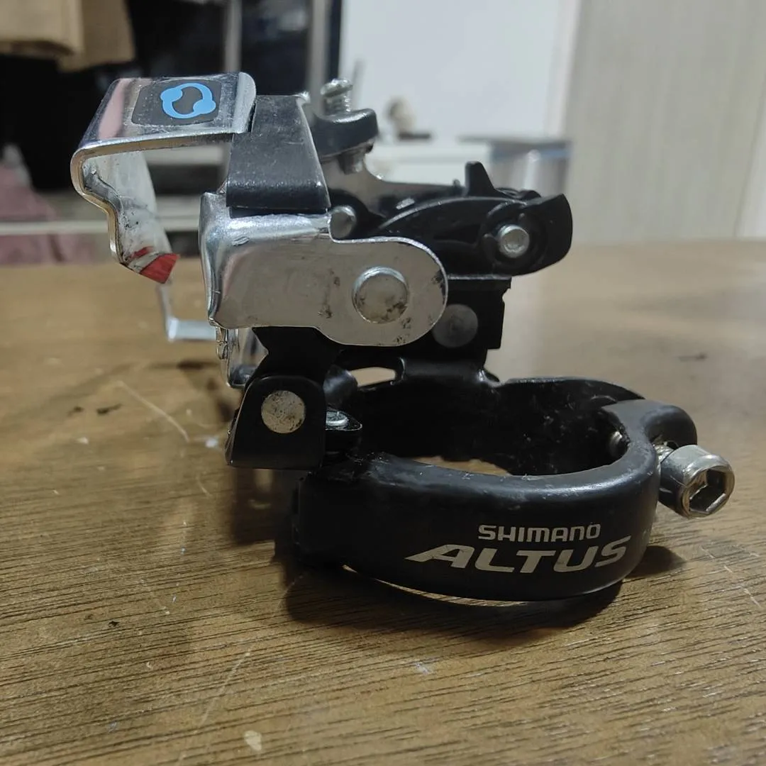 Shimano Altus MTB FD clamp on design