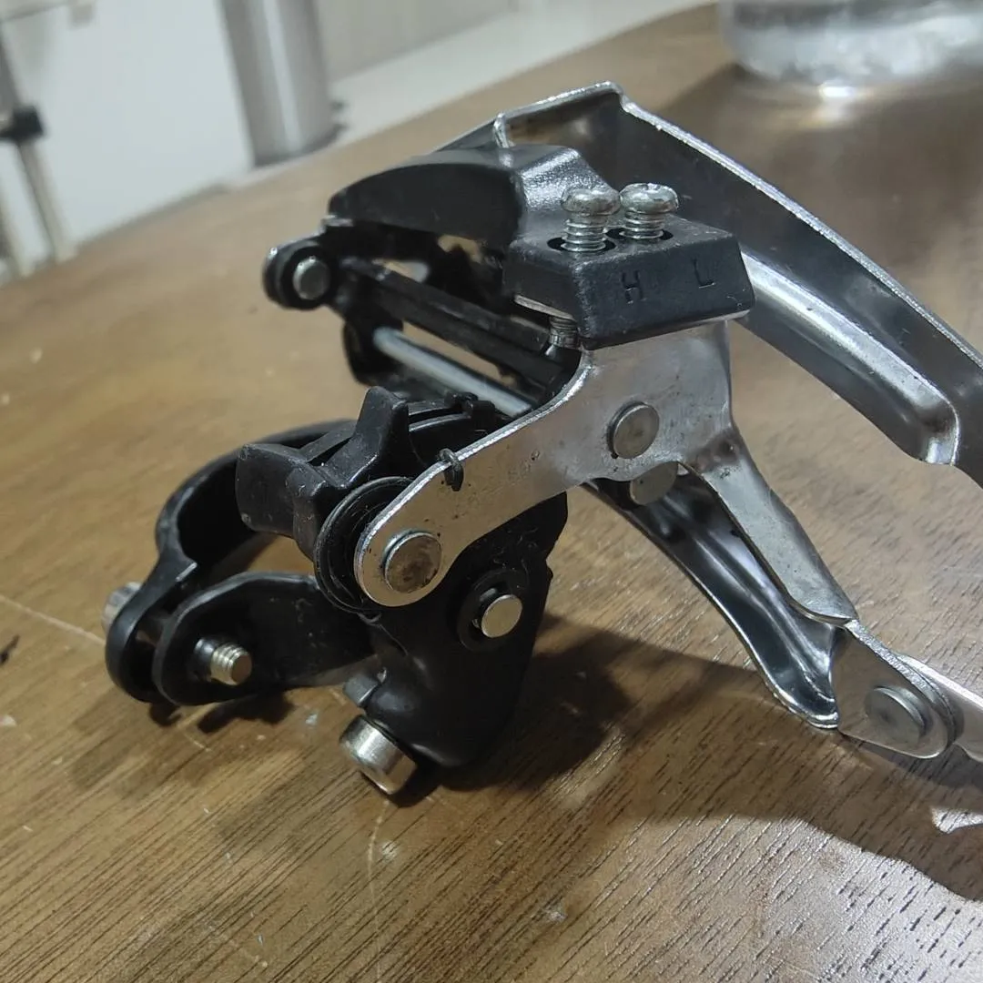 Shimano Altus MTB FD clamp on design
