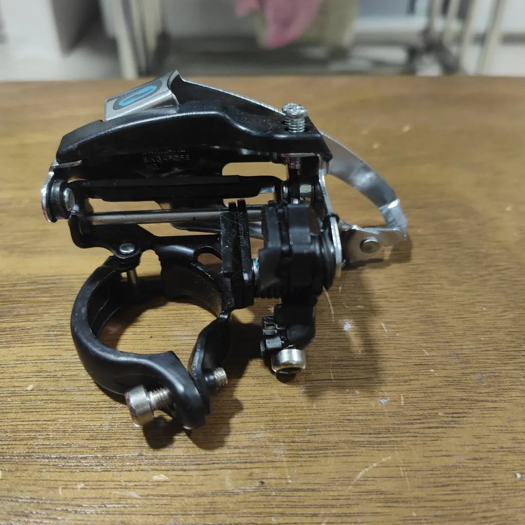 Shimano Altus MTB FD clamp on design