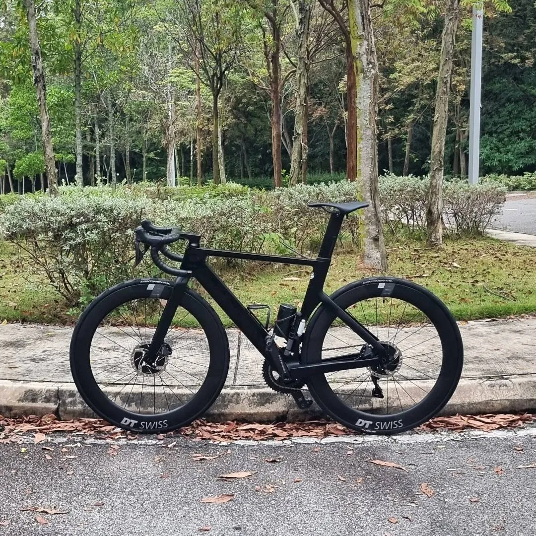 Canyon Aeroad CF SLX Disc Di2