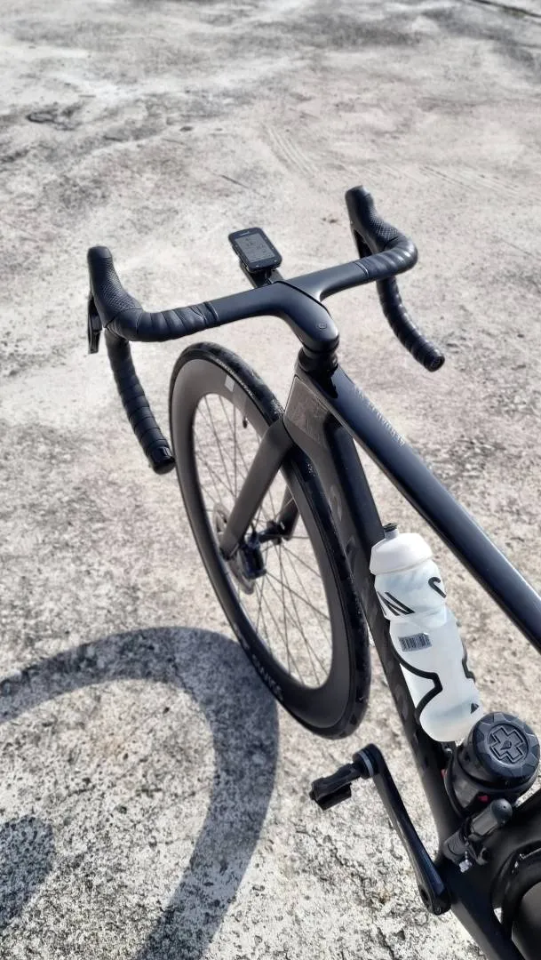 Canyon Aeroad CF SLX Disc Di2