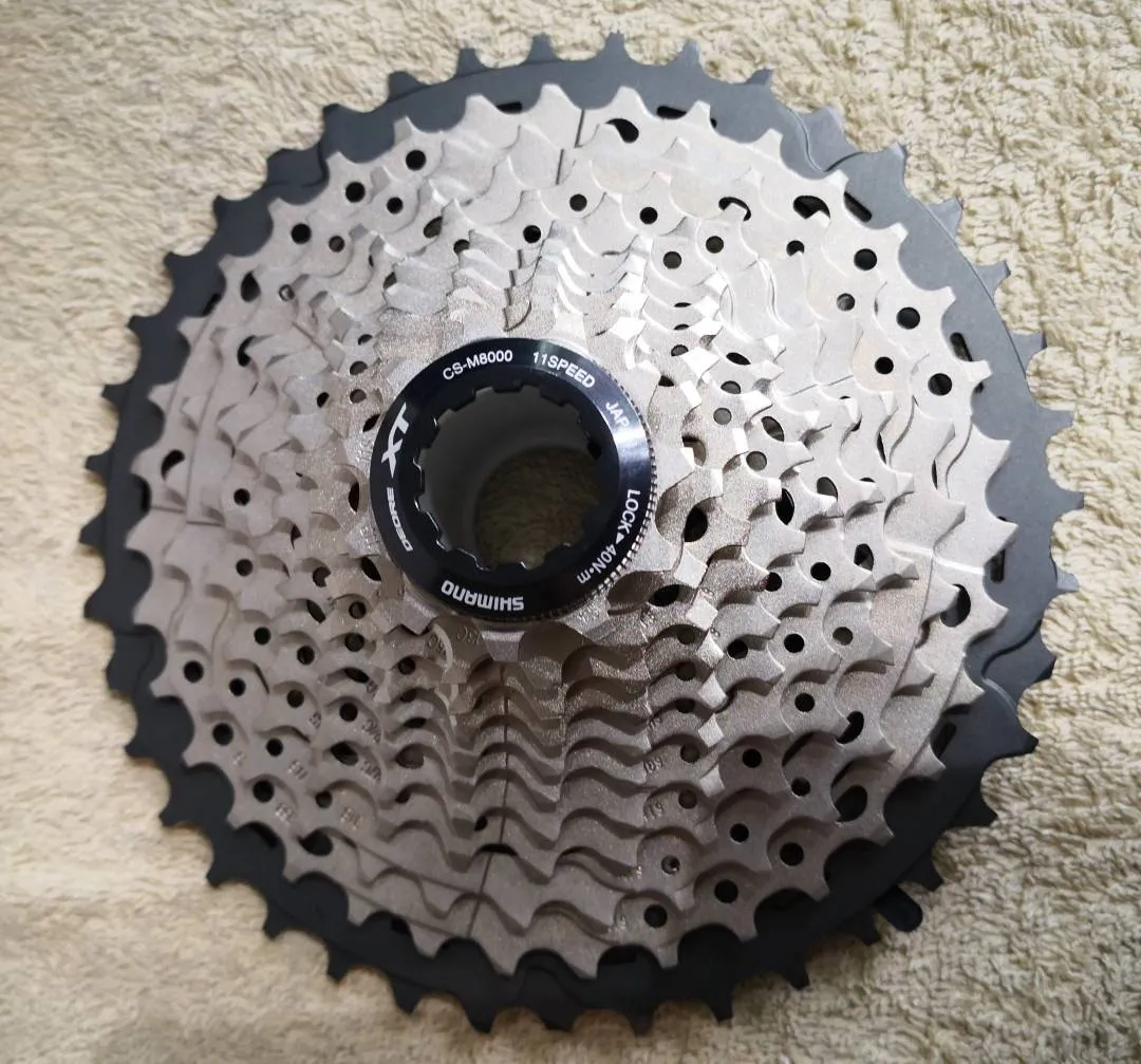 Shimano Deore XT CS-M8000 11-40T Cassette