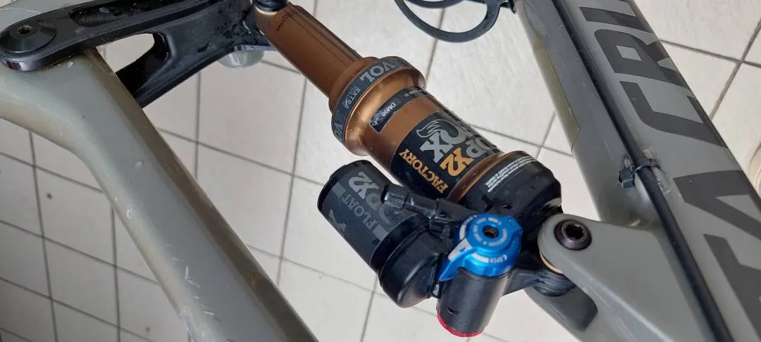 Santa Cruz High tower 2019 Carbon size M 29er