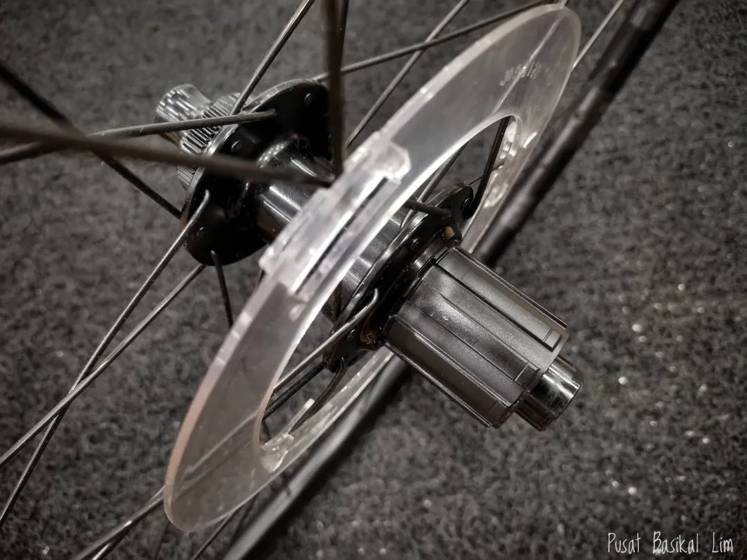 DT Swiss R470 Disc Road Bike Aluminum Wheelset