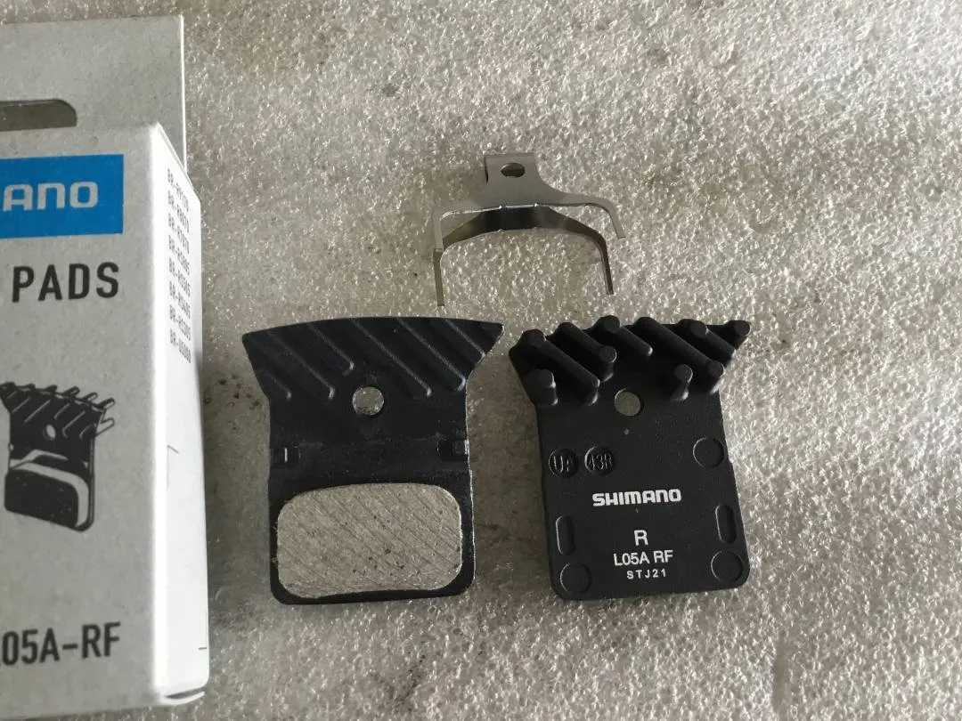 Shimano Disc Brake Pads | L05A Resin Ice-Tech @ free pos