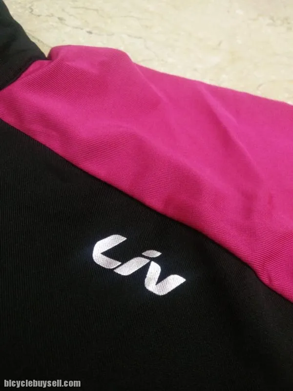 LIV by Giant Sola Series Cycling jersey for women / female with matching arm cooler PURPLE/ BLACK