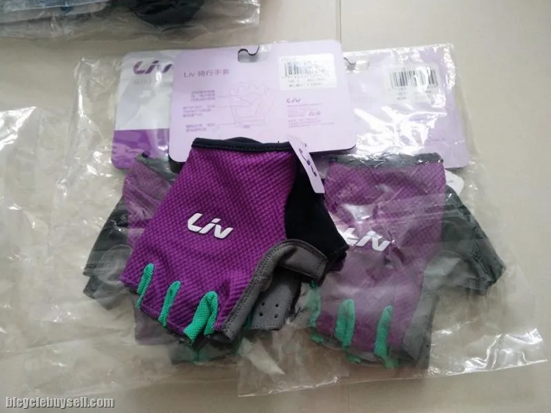 LIV by Giant 2017 Brand series half finger Women's Cycling Gloves in 3 color options